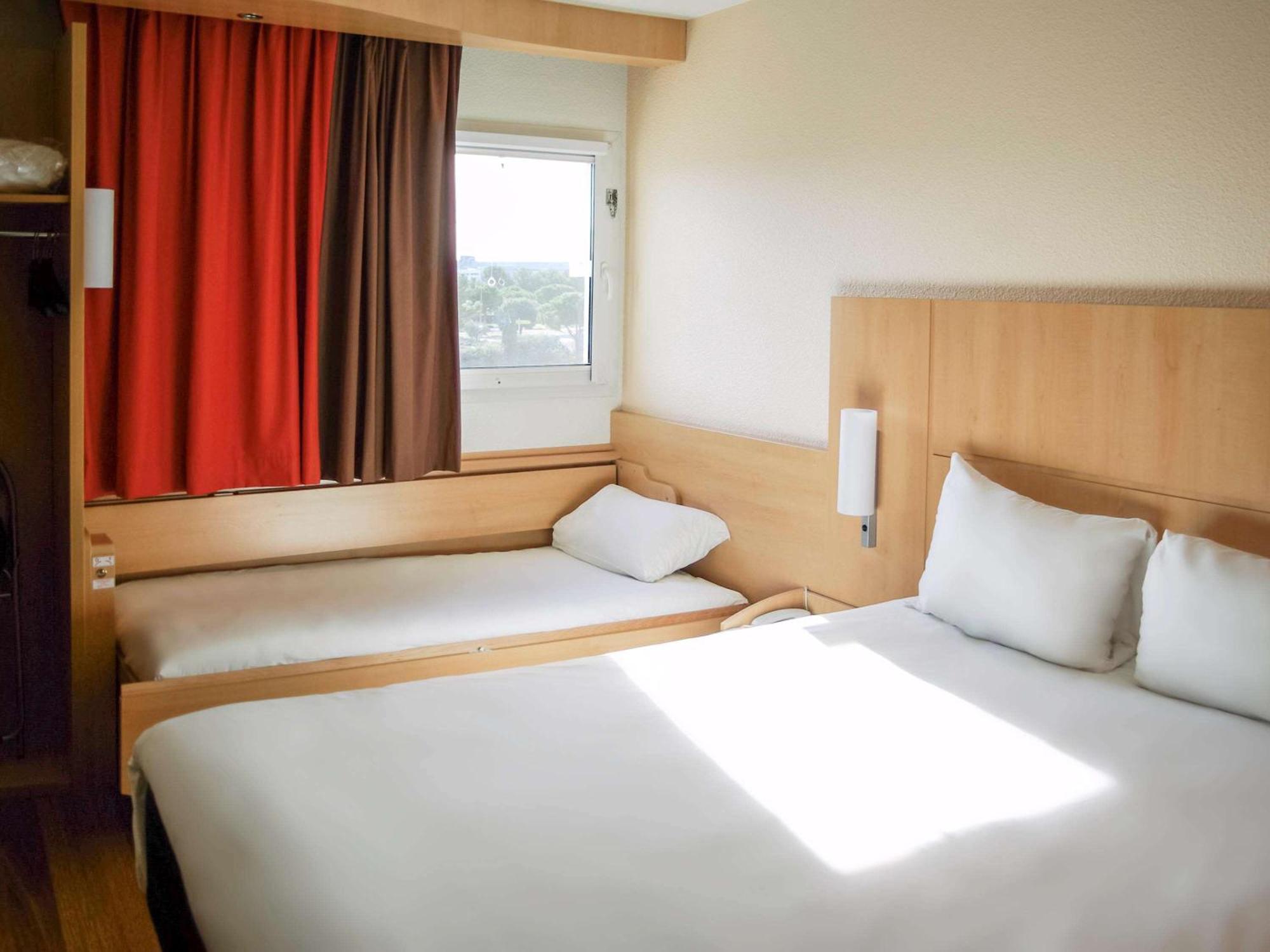 Ibis Marseille Provence Aeroport 3* Marignane