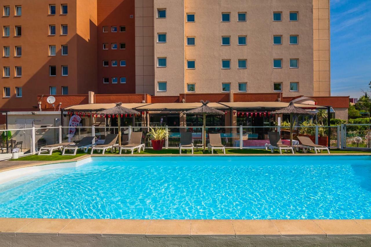 Ibis Marseille Provence Aeroport 3*