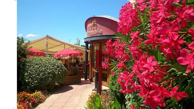 Hotel Ibis Marseille Provence Aeroport 3*