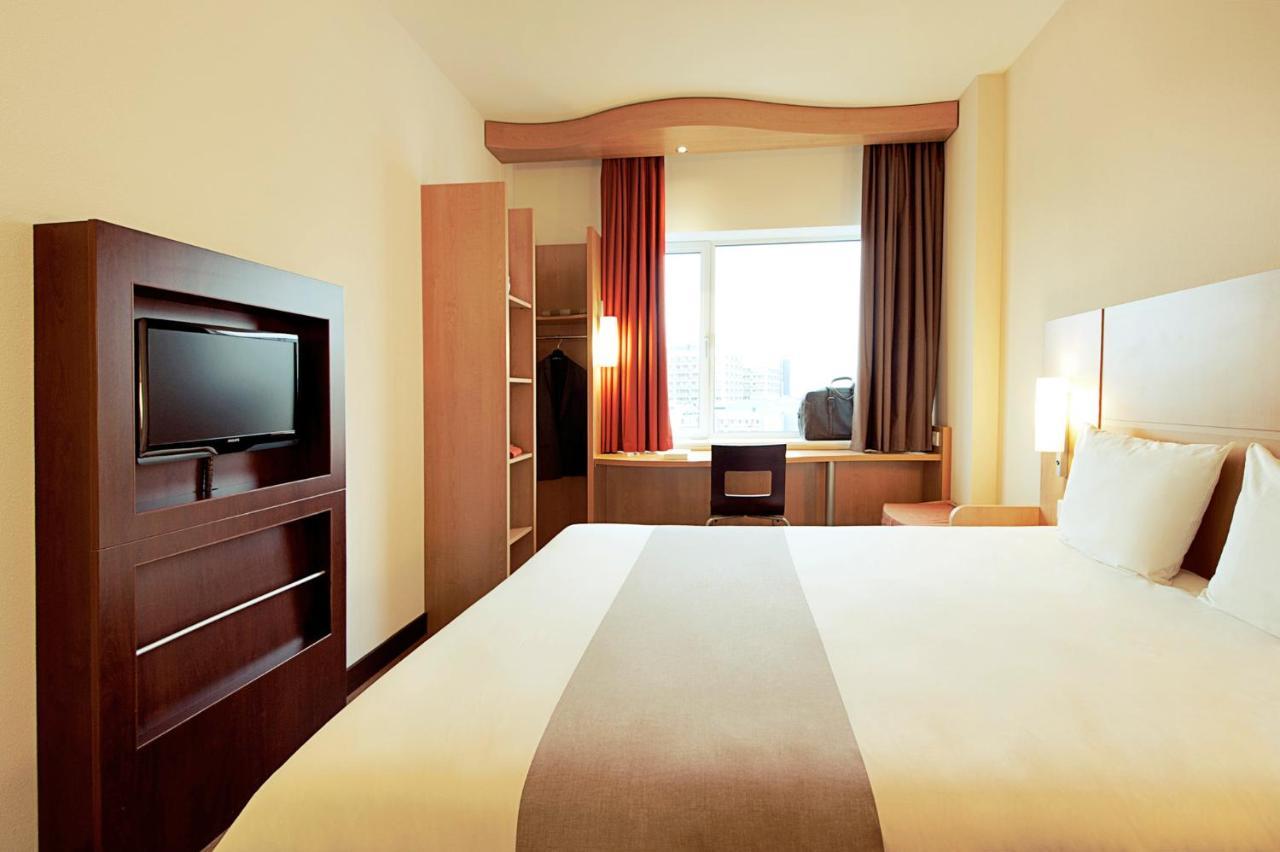 Hotel Ibis Marseille Provence Aeroport 3*